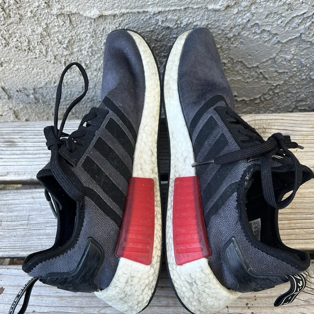 Adidas Shoes Men Size 11.5 NMD_R1 Sneakers Low